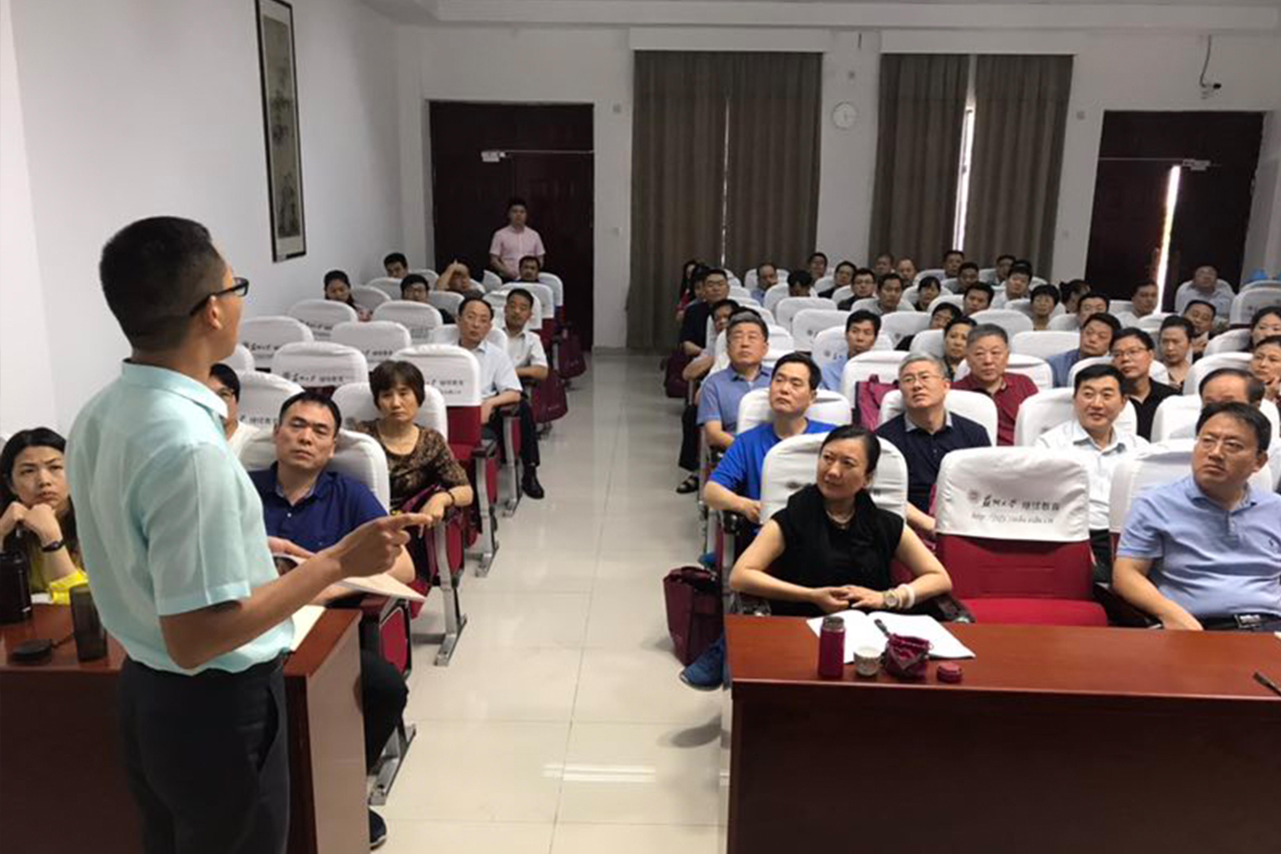 1528939094520011654.jpg 2.jpg