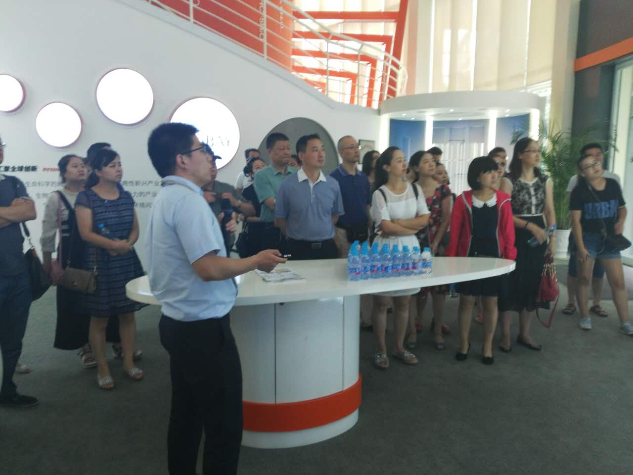 1472519379752082987.jpg IMG_7706.jpg